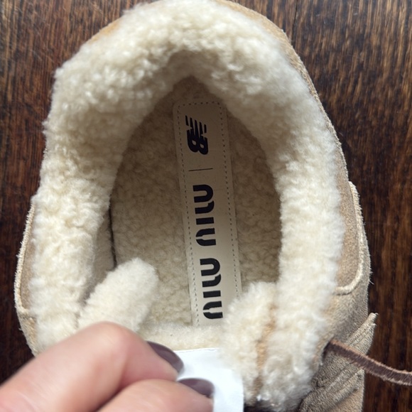 ew Balance x Miu Miu 530 SL Suede Sneakers size 39.5 - Picture 6 of 16